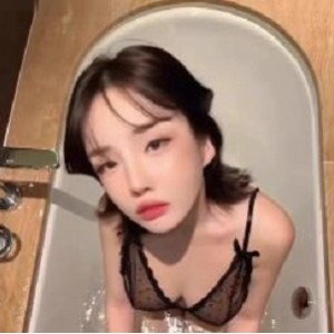 纪念篇-韩善月 [1V-1G]