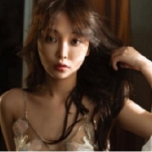 高端摄影师『玫瑰娅幺幺茶』超唯美私拍展示