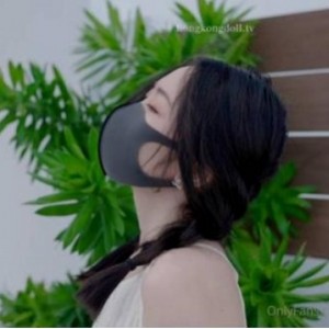 火爆P站的香港网红美少女玩偶姐姐HongKongDoll-海岛生活3