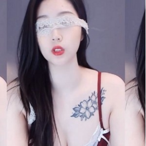 [有水] 【虎牙】金子心！优质丰满主播定制展示！边跳边脱裤裤！