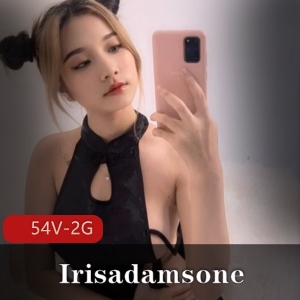 Onlyfans网红Irisadamsone吃瓜露脸逗趣私拍[54V-2G]