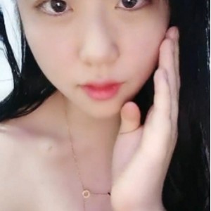 00后超级球 童颜大罩杯 55v35g