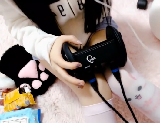 虎牙超火爆风靡宅男圈孤枕难眠绅士们的女朋友[音声]（Aki秋水）最新散播18R合集[68v14.7G]