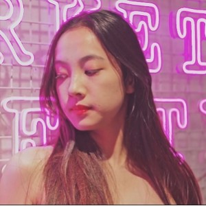 某推人气超高优质高品质网红多面优质浮力姬《Qinweiyingjie捷哥》最新稀缺资源散播合集【452P25V5.69G】