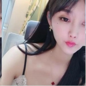 半塘清纯女主播 咪叮作品八部