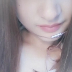 优质可爱女主播_阳阳小甜甜作品四部