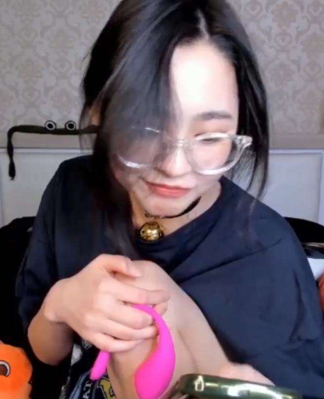 [自行打包]+优质扫货，直播自娱自乐大合集+[17V+40G+][百度盘]