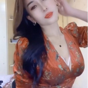 快手主播 琴姐 最新有尺度私拍+福利热舞 丝足诱惑超顶合集