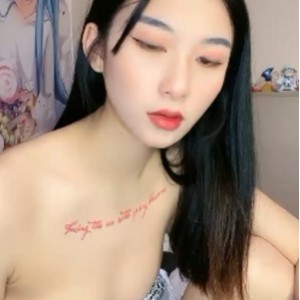 半糖主播【絲絲襪襪】合集  17V 13.9G 百度云