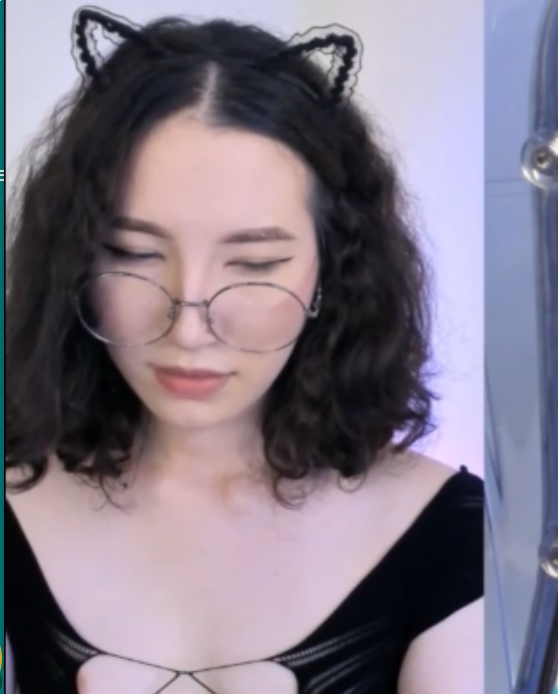 大肛机视频资源：满足你的需求，试试耐骣浆乐趣，1v+3.65g