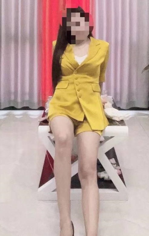 福利秘密曝光！女大神勾引弟弟，解压密码观看1v+60p+458m