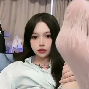 TS蓓蓓酱：比女人还要漂亮的TS，精彩视频尽收眼底