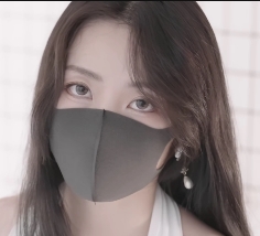 夏日回忆：红精选美少女HongKongDoll性感泳装视频1V+8.7G，爆炸性感无屏障