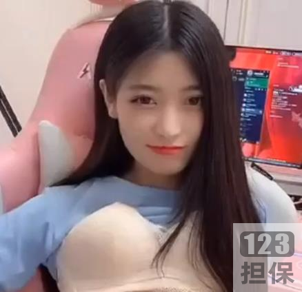 瞩目网红月月大小姐姐&夜微凉，粉丝18W+，3V34M资源，吸引大量观众