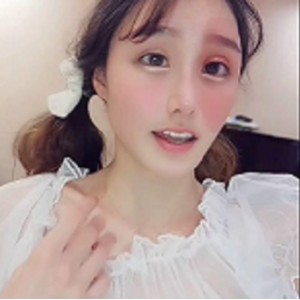 5V-544M：美貌精选短视频，完美露脸，作者自拍