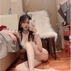 高颜值COSER魔法秋秋：国内明星探推特上的粉丝狂欢，身材颜值双担当！