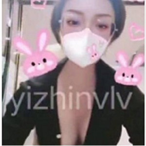 Twitter几十万粉丝的大网红《大婊姐》挑战商场合集