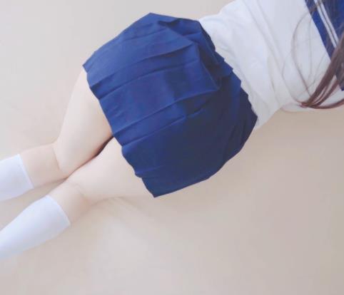 JK妹子MeeHuTao作品集，清新唯美，资源丰富，观看7V和1G视频