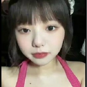 精选S货李月男友曝光视频展示，时长3分钟，青春小姐姐分手原因曝光，下载观看