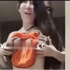 秀人网李雅自拍男主曝光观看10分钟J爆C