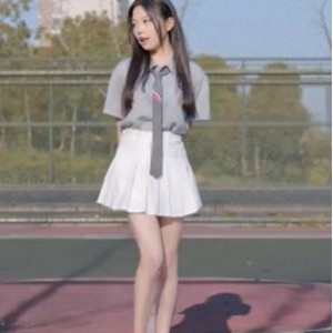 欣小萌玉腿舞神奇AI换脸视频