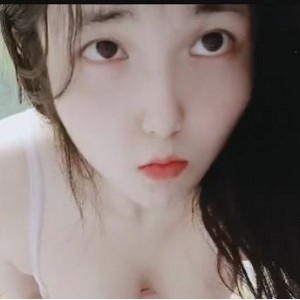 超严重X瘾症小妹自拍福利475张，金钱加持故事视听双享