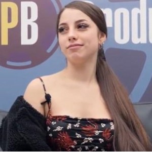 PremiumBukkake颜S吞金合集：44V-4.4G自由国资源，女主模特生命力口里记录精华下载观看