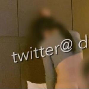 TS-Sugar精选视频：男女通杀闺蜜作品，1V2.9G，天性释放熟练展现