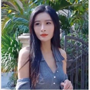 火爆女神N子湾湾1V-775M剧情作品，身材坐桩开战