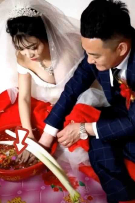 限时特惠高清合集！快手小姐姐18-28季v全收录，仅需9.1-9.10，18.6G超大容量，百度云免费下载！