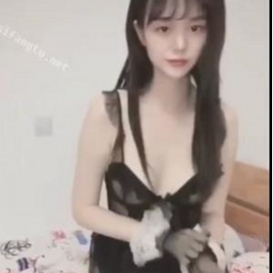 推特网红月兔兔合集：高能短视频精华舞蹈颜值身材下载观看