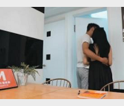 外国妻子团战：帅哥洋妞欲望剧情观赏