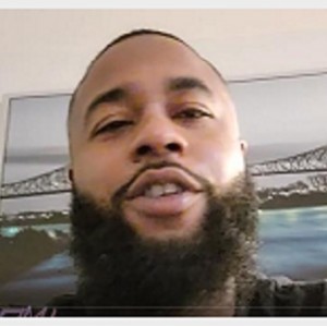 火爆互动！黑人大胡子与华裔少妇剧情卧室互动