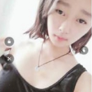 的模仿和致敬之意，让观众感受到了美少女们的独特魅力。