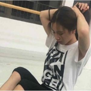 清新可人，青春活力！华裔素人大学萌妹视频合集