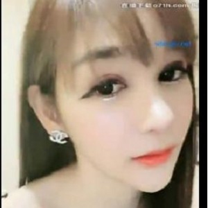 泰国T花系列合集[28V-18.9G]：阿飞胖导演自拍，妖妖不在，坏小姐姐多人游直播观看