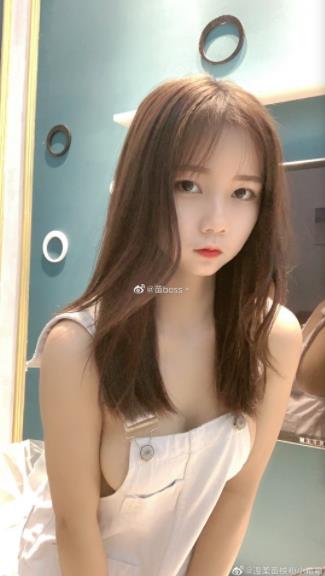 清纯甜美女神苗老师视频合集1.4G