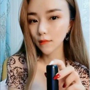 御姐玉足浮力诱惑，真金白银足控主播线袜黑丝惊艳登场