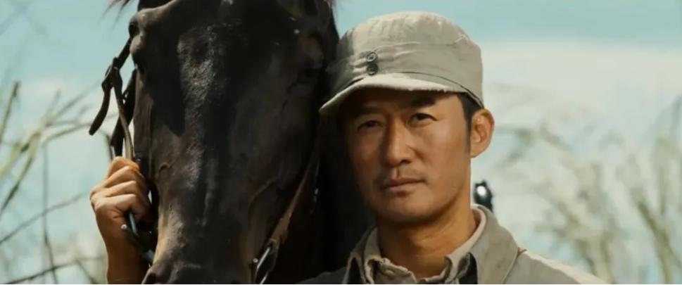 《我和我的父辈：4K超高清，敏感请速取！国语中字，见证中国革命、建设、改革开放、新时代家与国、奋斗精神传承和拼搏》