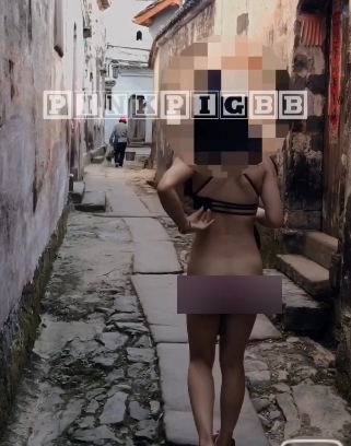 《斗鱼收录：室外露出大神pinkpigbb，71V-13G视频合集》