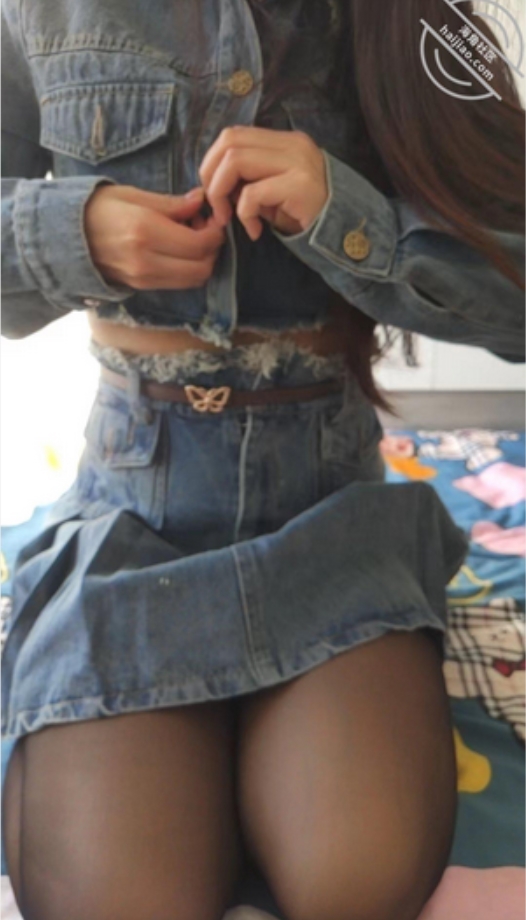 根据您提供的内容，为商品取了一个```plaintext[转载搬运]海角优质妹妹和我的开放生活合集截至20231026[27v72p+3.2g][百度盘]```