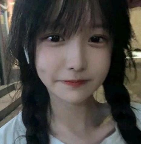 19岁漂亮女友京都大学同班同学C岛国女自拍视频8-30分钟