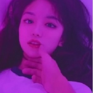 拉拉队小姐姐身体加油