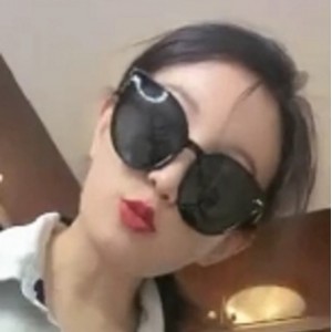 丝袜恋足苏曼女王19v18g百度盘