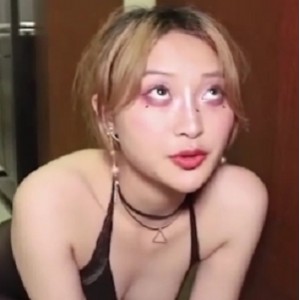 美少妇哀羞3V影片：1.95G百度云分享