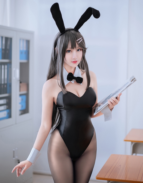 羽生三未7套合集241P，4.33G，百度云双重压缩，见证她的美貌与才艺！