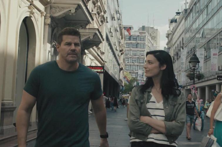 精彩绝伦！《海豹突击队》第四季震撼来袭！