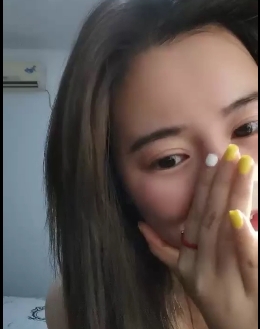 极品女主播_怡宝水多瓶作品一部