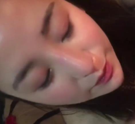 最强档91大神：精选乖乖女妻子T情系列甄选[35V-2.7G]