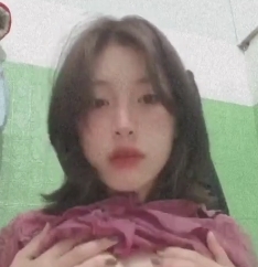 付费私密群嘴艺篇露脸反差婊认真嘴艺的小姐姐最迷人